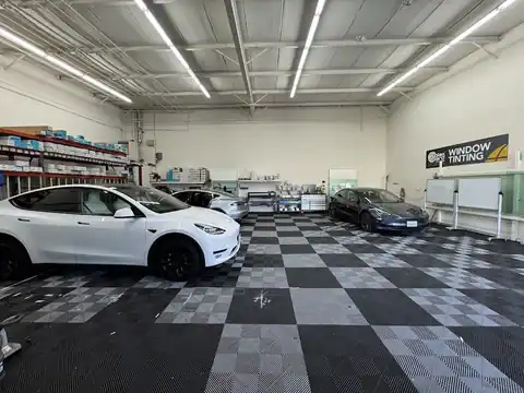 Low Price Auto Glass and Window Tinting in Dublin