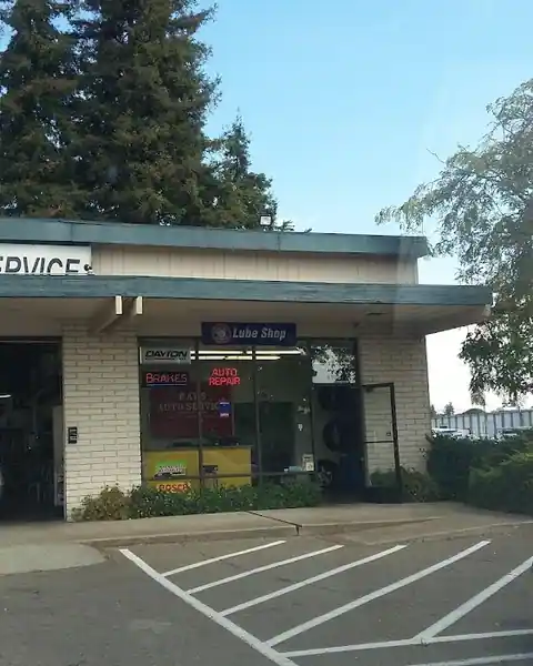 Ray's Auto Services in Dublin
