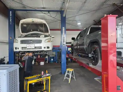 Adams Repair Inc in El Centro