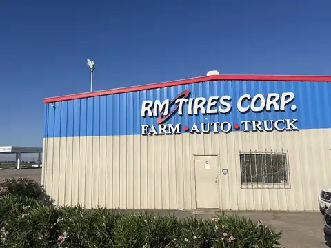 RM Tires Corporation in El Centro