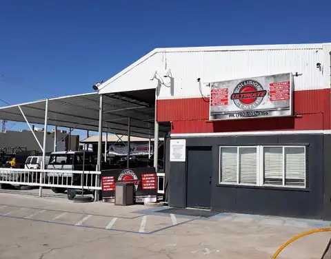 ULTIMATE COLLISION CENTER in El Centro