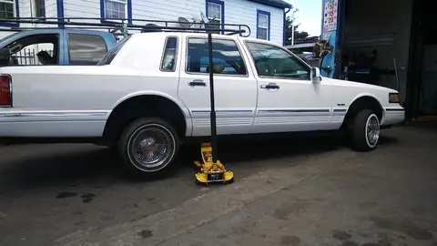 JHS AUTOMOTIVE REPAIR SERVICES, LLC in El Sobrante
