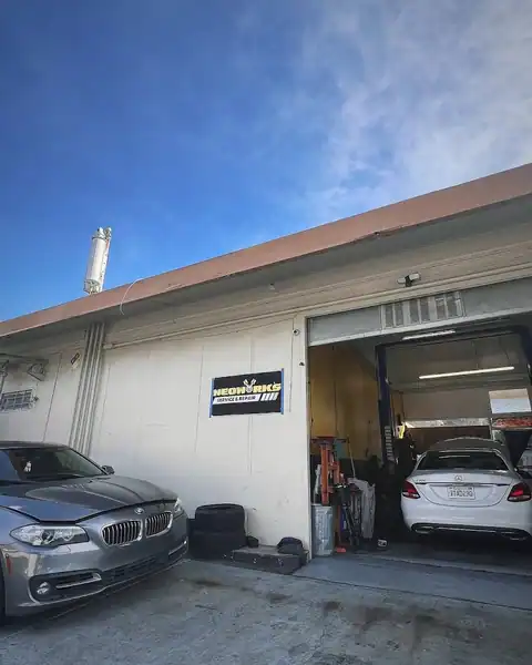 NEOWORKS AUTO in El Sobrante