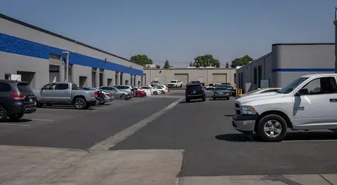 Auto Body Expressions Inc in Elk Grove