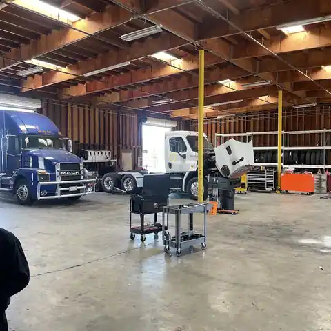 Elk Grove Truck & Trailer Repair in Elk Grove