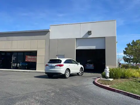 Visions Auto Glass & Calibration in Elk Grove