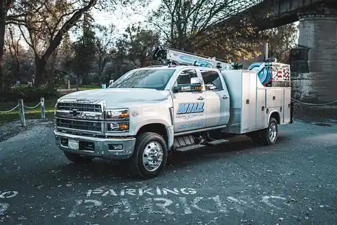 Hill Truck & Trailer Repair in Escalon