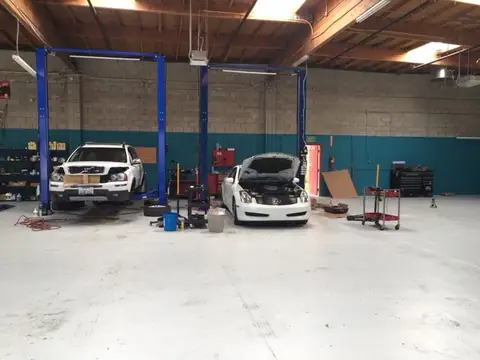 Gil's Automotive in Escondido