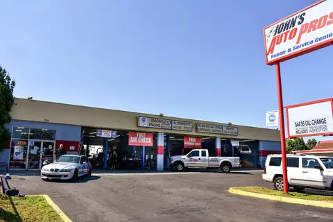 Johns Auto Pros in Escondido