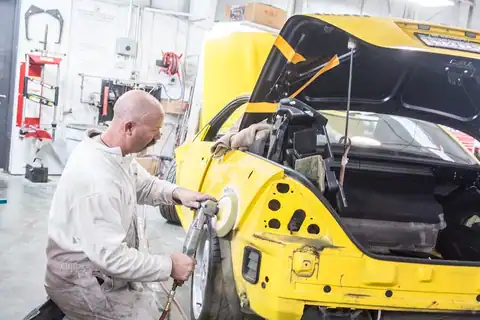 Fred's Body Shop in Eureka