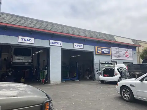 Ray's Old Town Auto & Muffler in Eureka