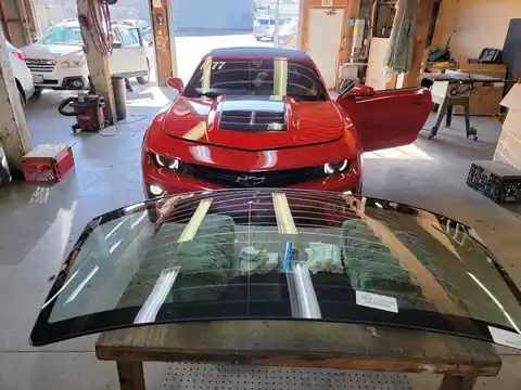 S & H Auto Glass in Eureka