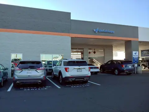 Quick Lane at Ford Lincoln Fairfield in Fairfield