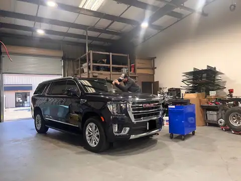 Dasher Garage Auto Glass in Folsom