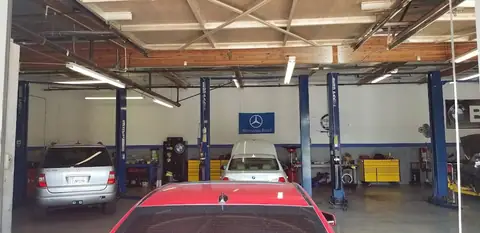 AMG Autobahn Motor Group in Fountain Valley