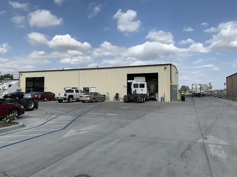 R & R Truck & Trailer Repair in Fowler