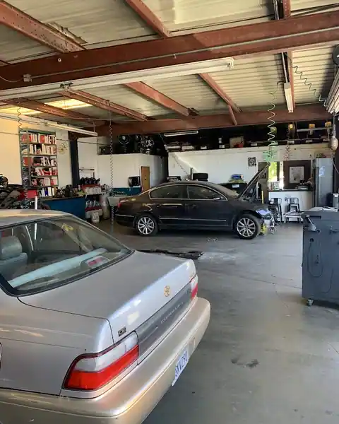 Cruz Group Auto in Freedom