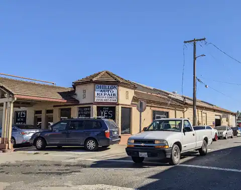 Dhillon Auto Repair in Fremont