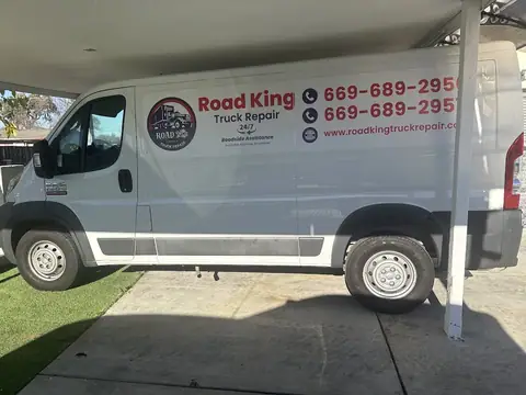 Roadking Truck Repair in Fremont