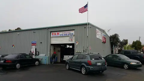 Vern's Auto Clinic in Fremont