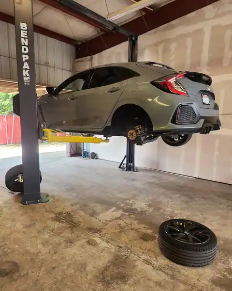 Get Auto Service in Fresno