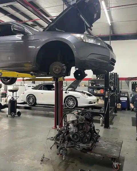 Auto repair in Fresno, CA