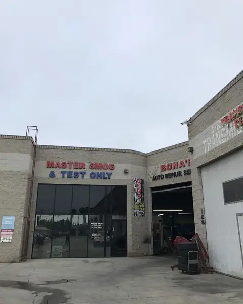 Bona's Auto Repair Services in Fullerton
