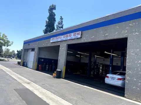 Jay Auto Repair in Fullerton