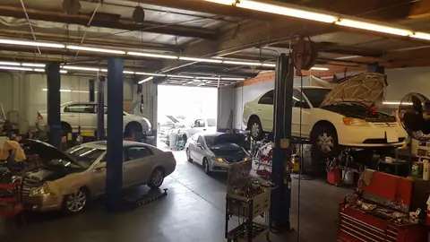 Auto repair in Fullerton, CA