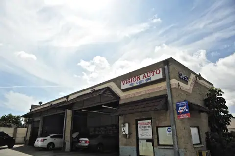 Vision Auto in Fullerton