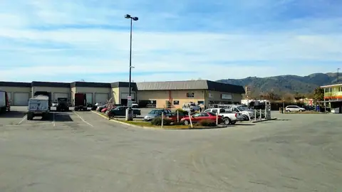 Cruz Tire & Truck Repair in Gilroy