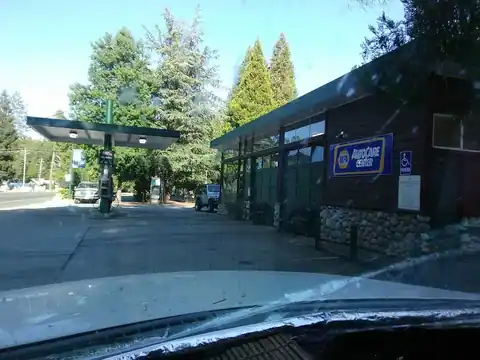 California Gas and Mini Mart in Grass Valley