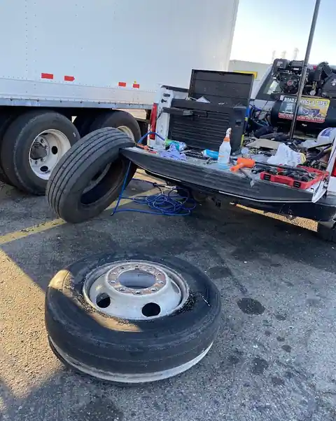 El Kora Road Service and Tires in Gustine