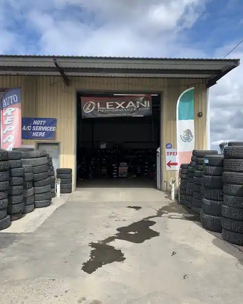 Chilango Tires in Hanford