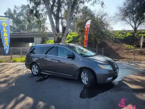 Tint Plus Auto Glass in Hanford