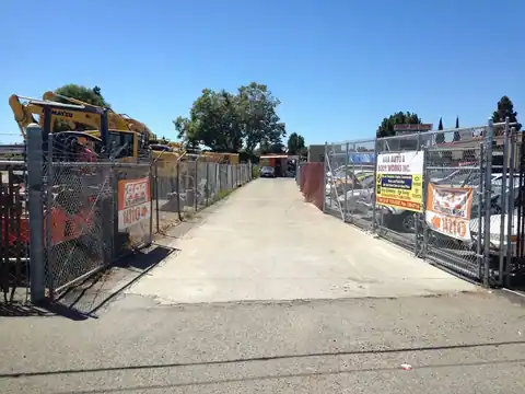 AAA Auto & Body Works, Inc. in Hayward