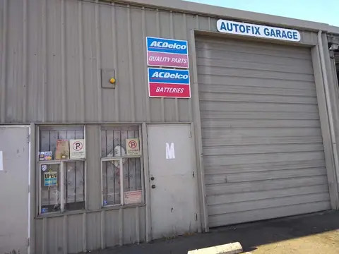 Auto Fix Garage in Hayward
