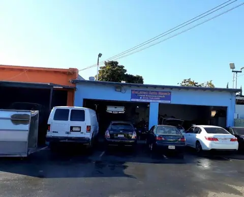 McLaren Auto Repair in Hayward