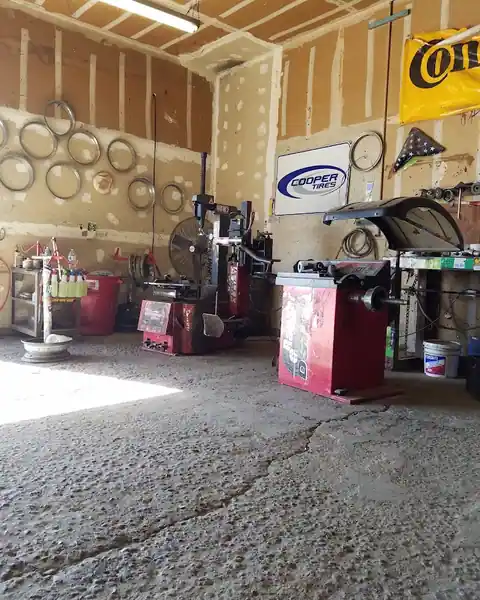 Auto repair in Hickman, CA