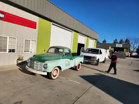 American Customs & Classics in Hollister