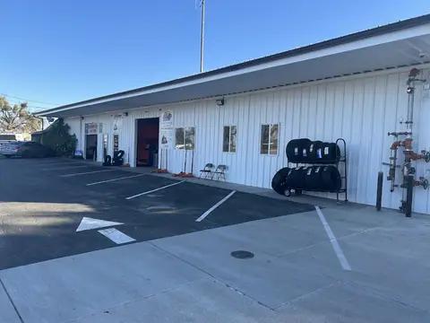 Av Tires in Hollister
