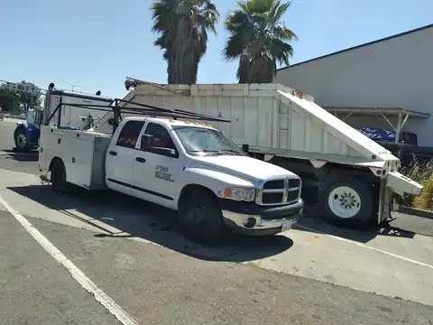 Beltrán Truck Repair in Hollister