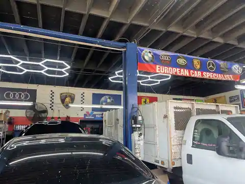 G&G Auto in Huntington Beach