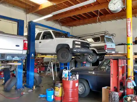Kens Automotive in Huntington Beach