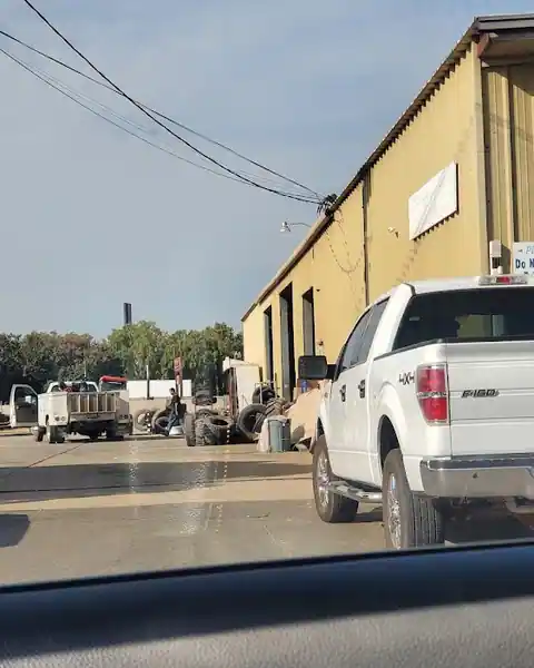 Village Tire Inc. in Kingsburg