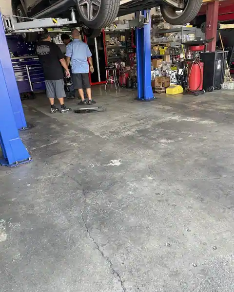 Av Benz Auto Repair in La Habra