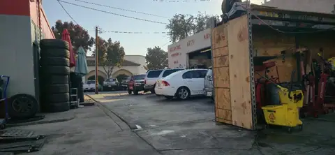 Melendez Auto Repair in La Habra