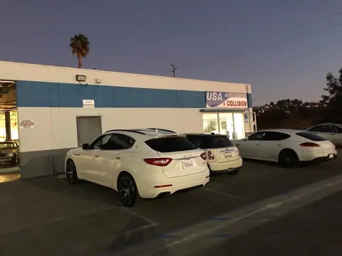 USA AUTO COLLISION CENTER in La Habra