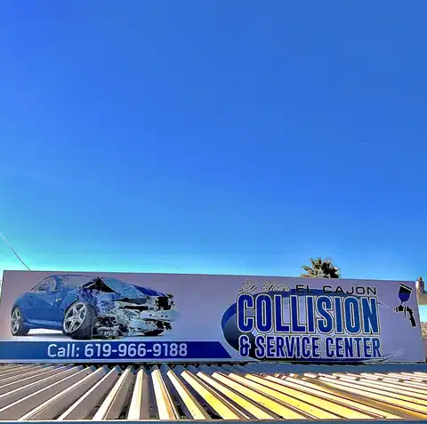 De Alba's Spring Street Collision & Paint Experts in La Mesa