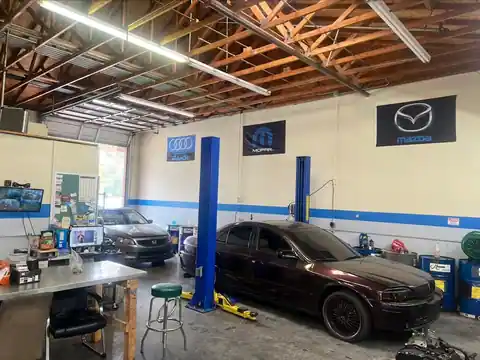 Jimmy's Auto Center in La Mesa